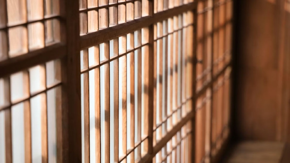 Litiga con la moglie e consegna della droga ai carabinieri per farsi arrestare - 