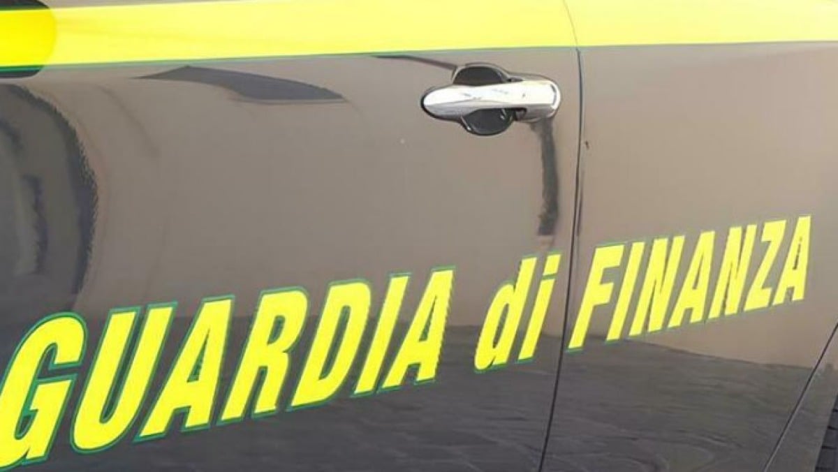 In tre svuotano azienda e la fanno fallire - 