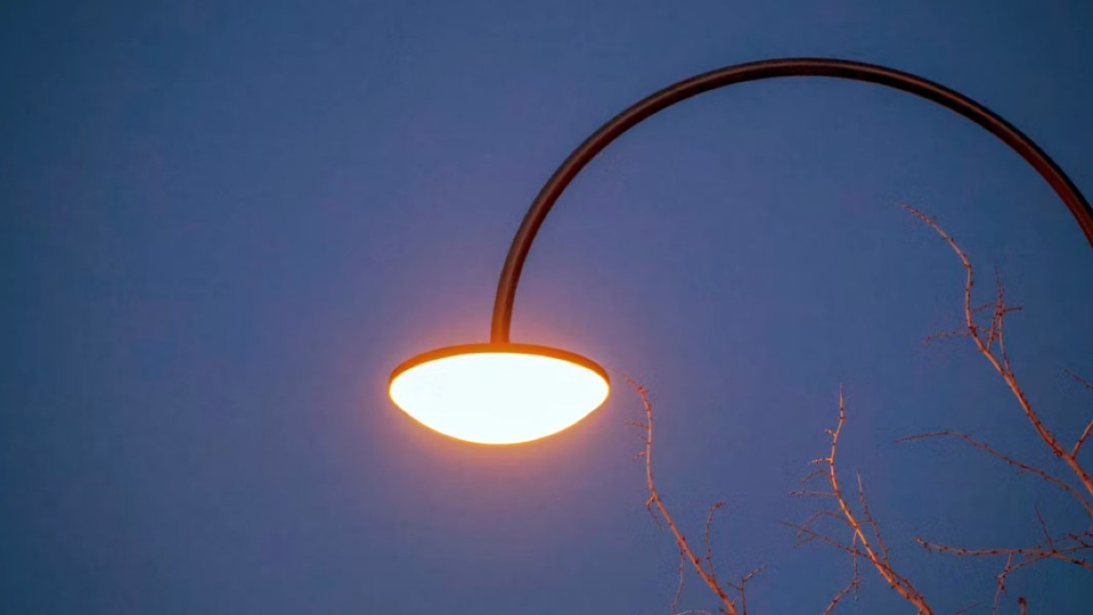 Il Comune di Pomigliano paga la corrente dei privati, scatta il danno erariale - 