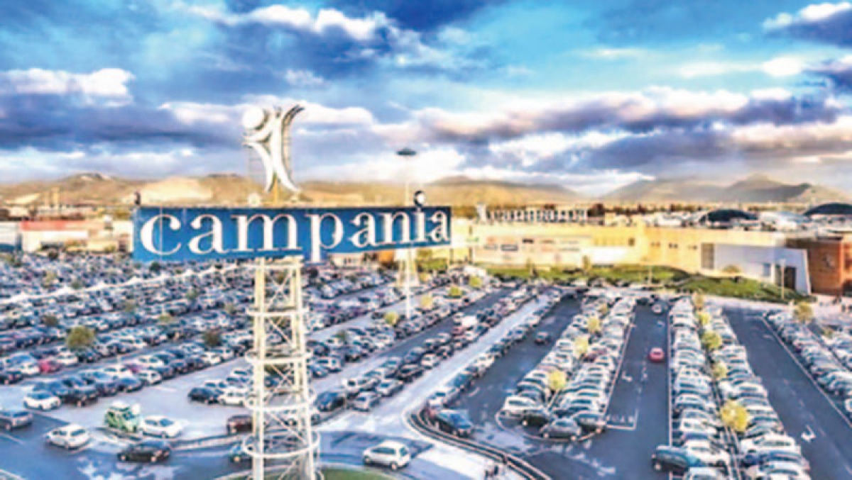 Ragazzine rubano merce per 600 euro dal Centro Commerciale Campania - 