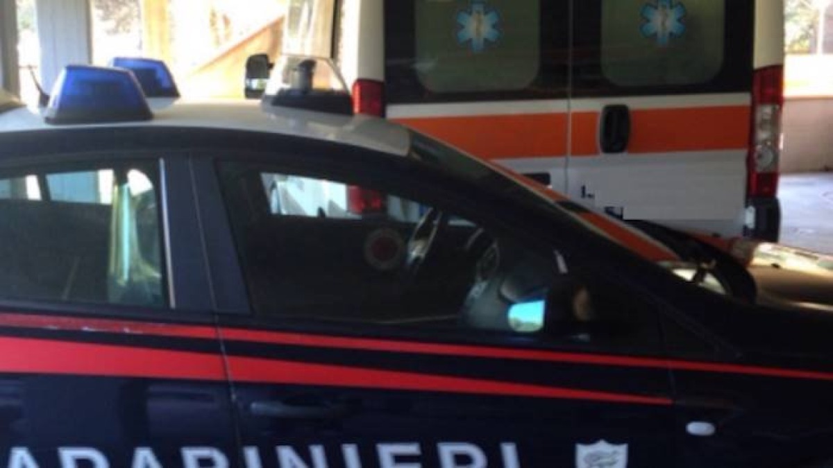 Operaio muore travolto dal carico del camion - 