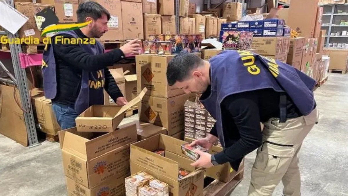 San Giuseppe e Nola: sequestrate due tonnellate e mezza di botti killer - 