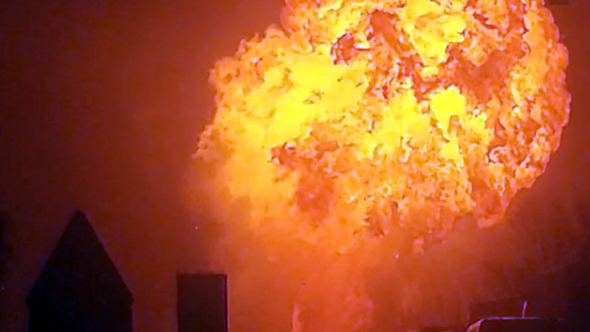 Autobotte esplode sull'A1 in Campania: boato fortissimo GUARDA IL VIDEO - 