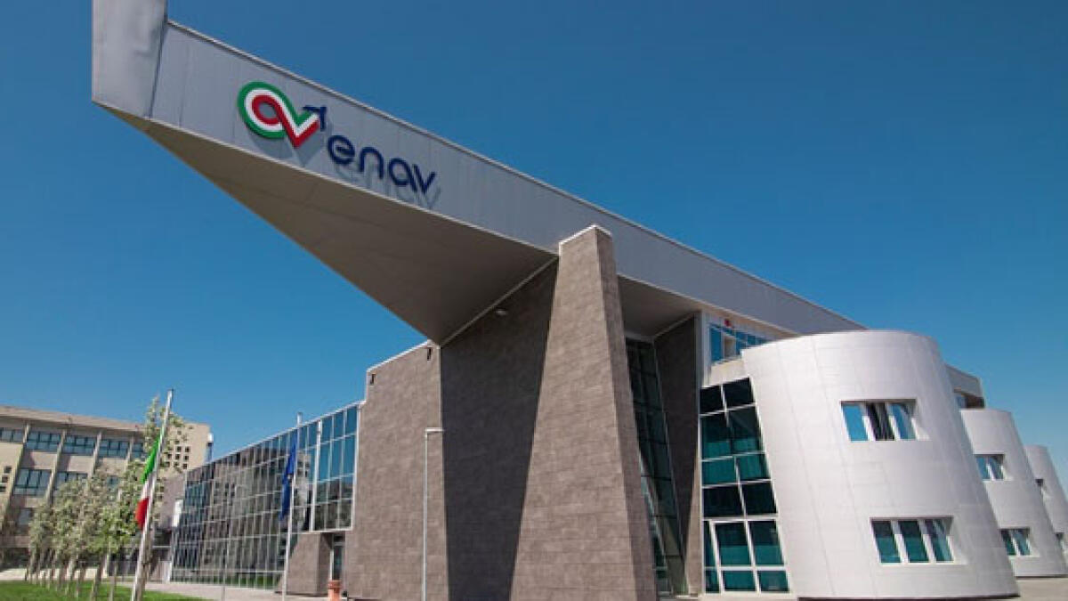 Enav apre a 300 assunzioni - 