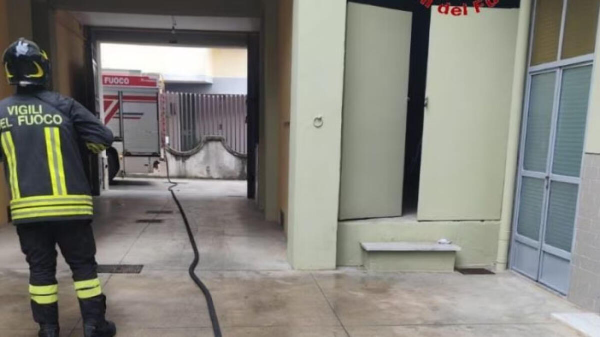 Fuoco dalla stufa a gas, uomo resta ustionato - 