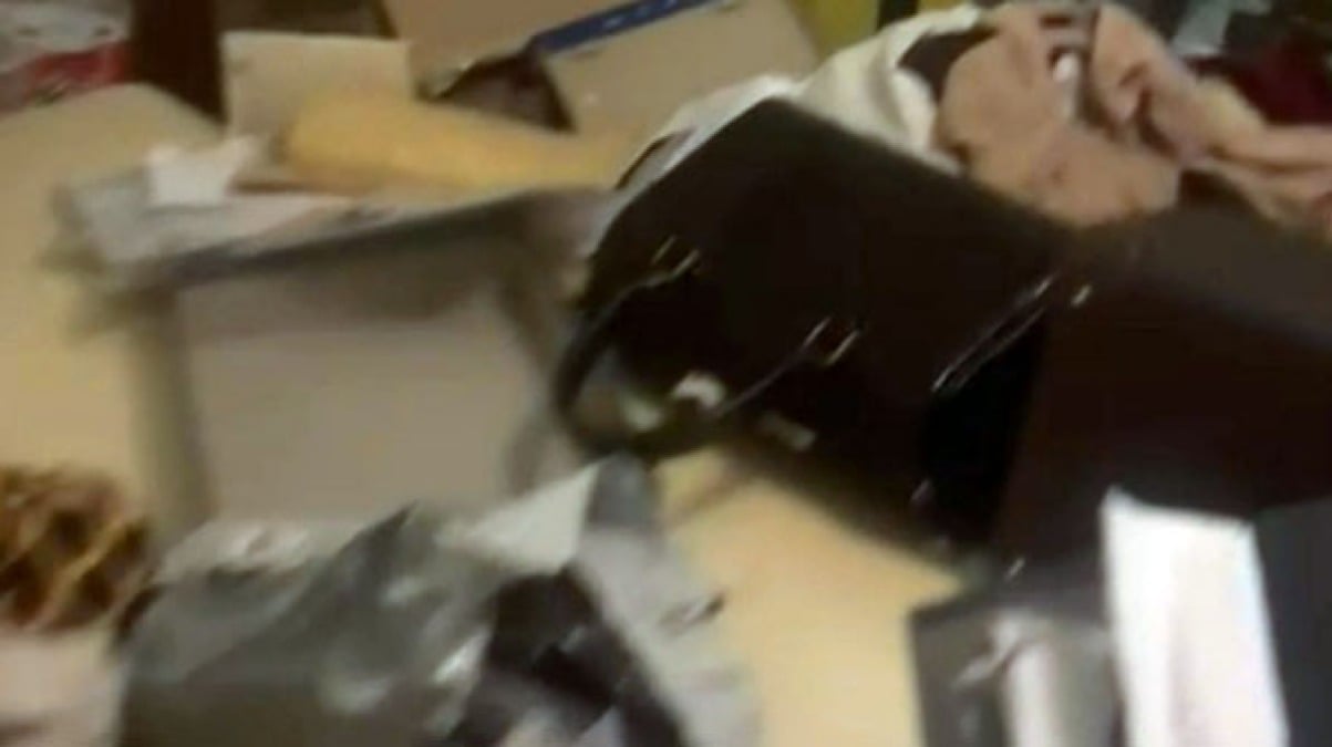 Coniugi rientrano e trovano la casa svaligiata - 