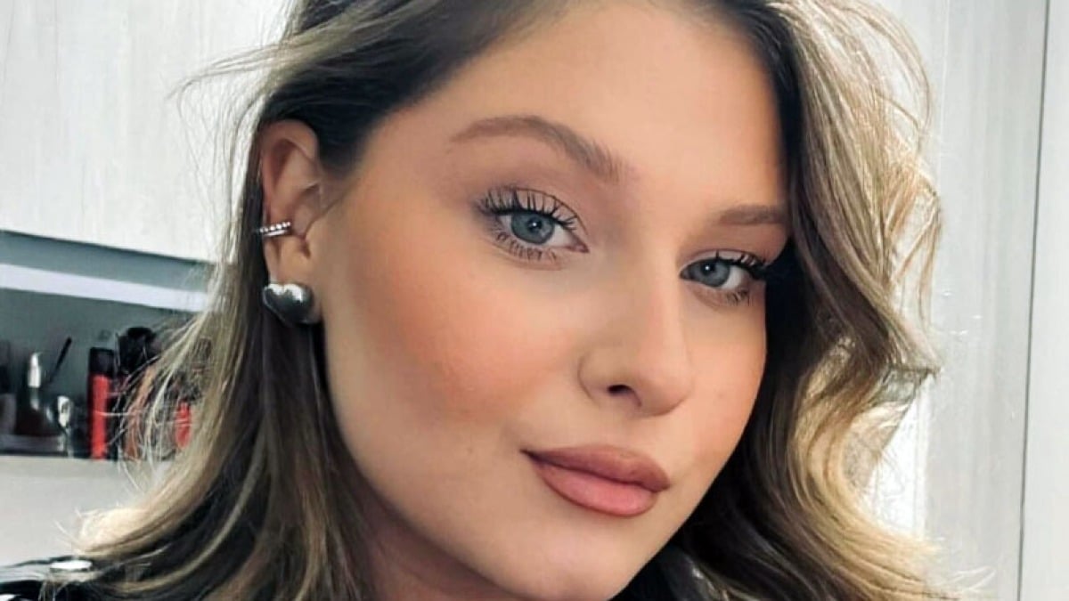 Malore alla guida poi va a sbattere, Sofia muore a 21 anni - 