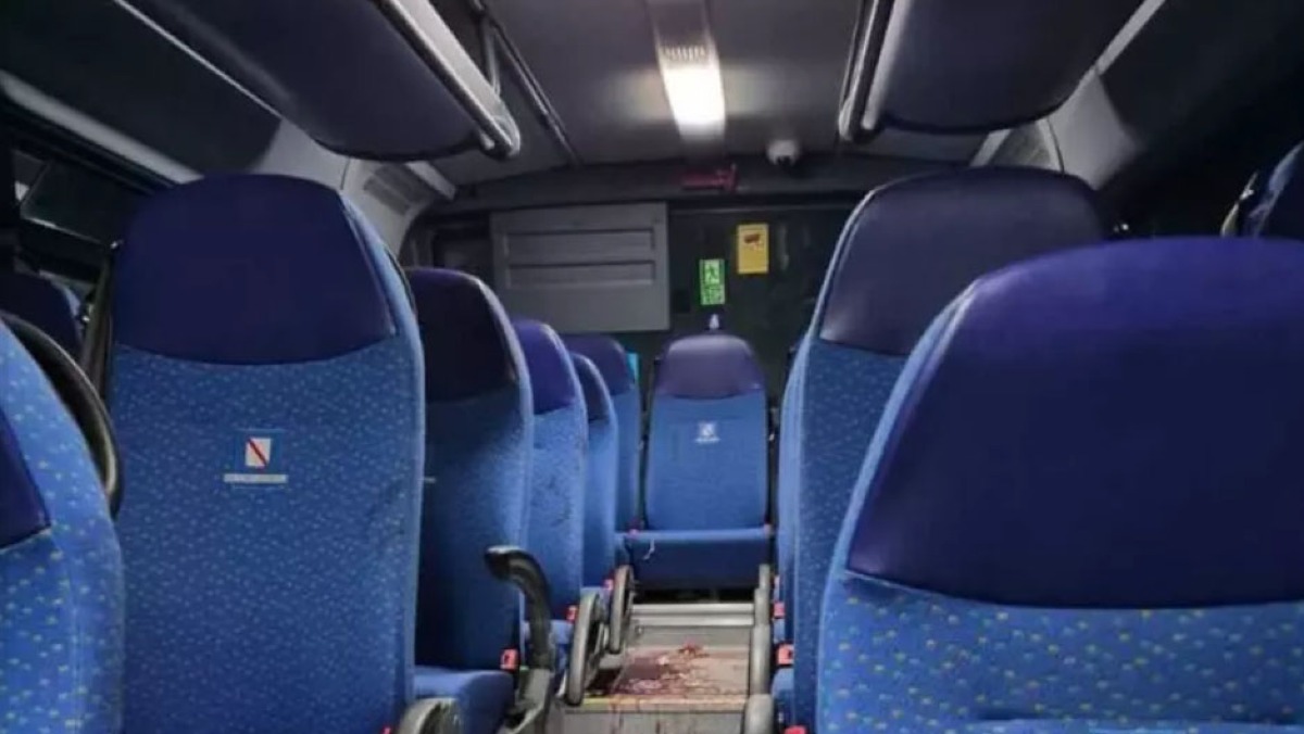 Sangue sull'autobus dei Paesi Vesuviani, è allarme - 
