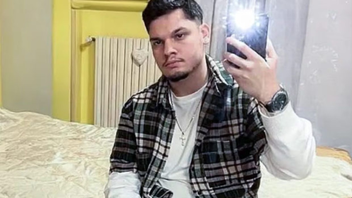 Si schianta e muore a 21 anni - 