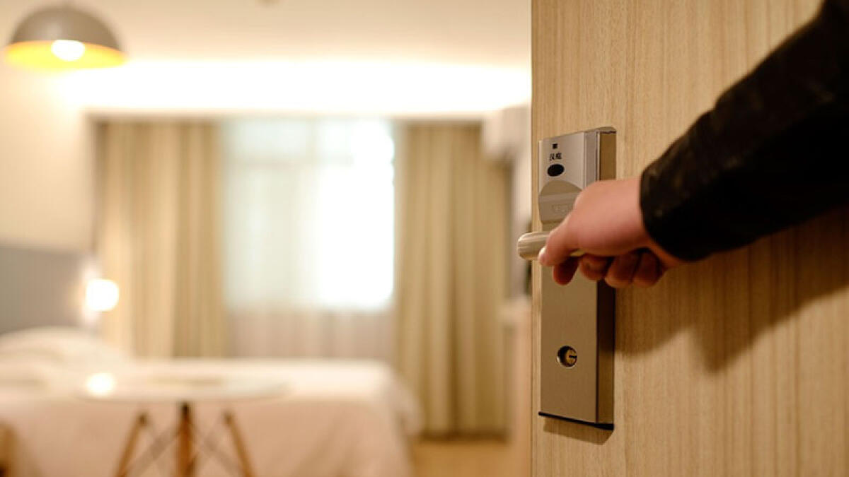 Fitta il B&B ma viene usato come alcova - 