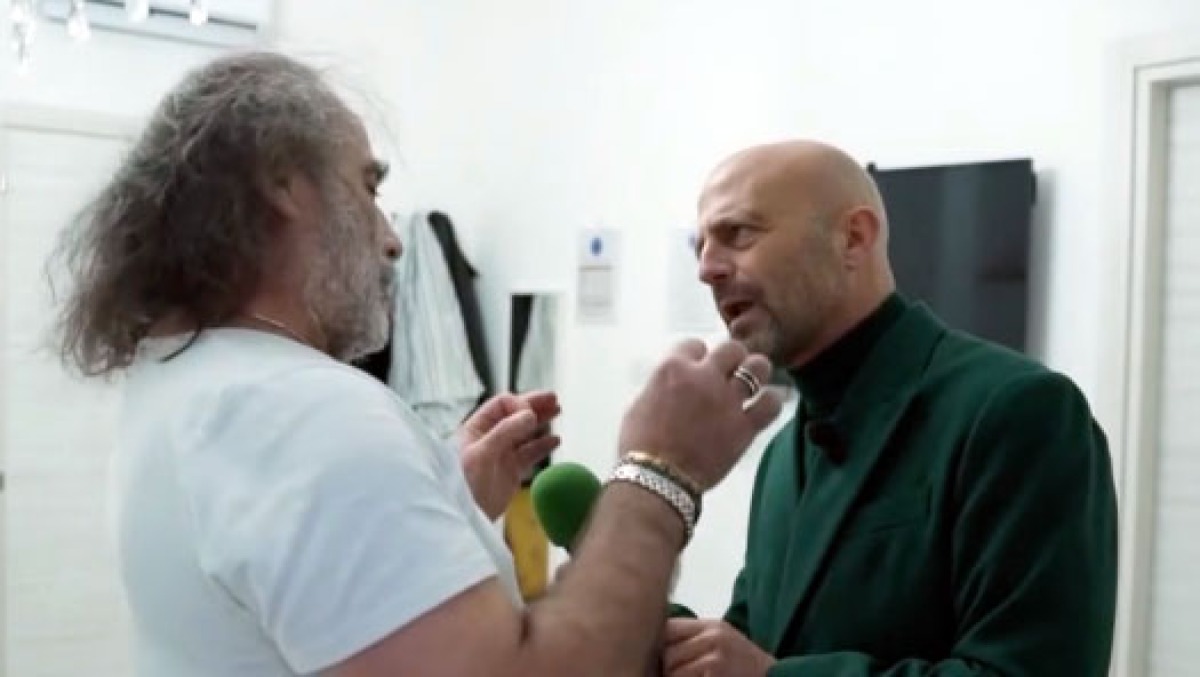 Passaggi di energia con rapporti intime: ecco come curava il guaritore - 