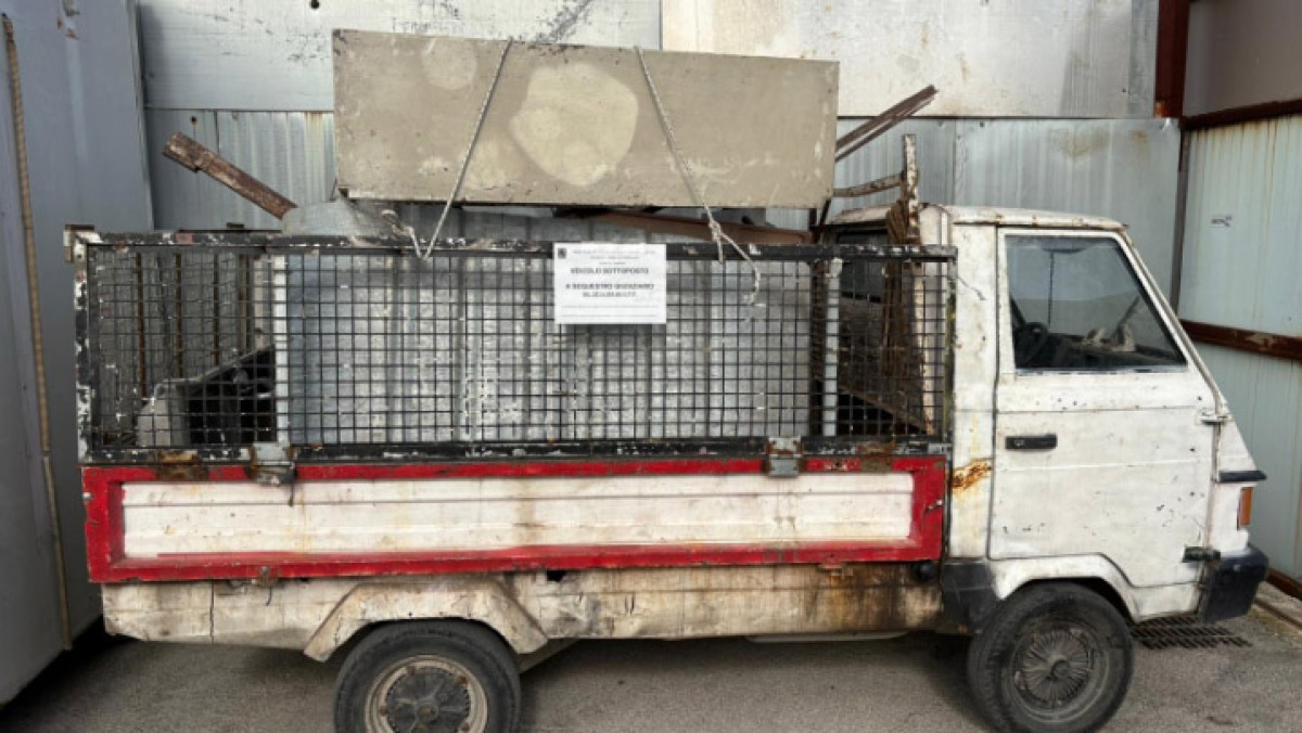 Terra dei Fuochi Vesuviana, sequestri a Pompei e Marigliano - 