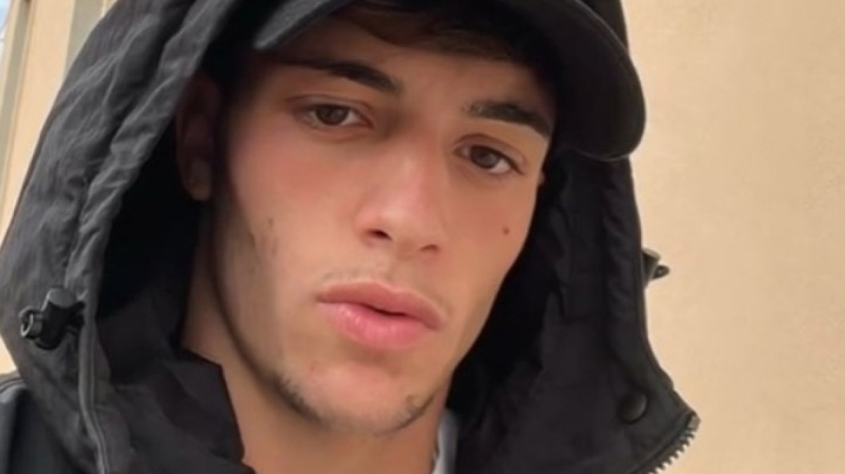 Noleggiano Jeep e si schiantano, muore 17enne - 