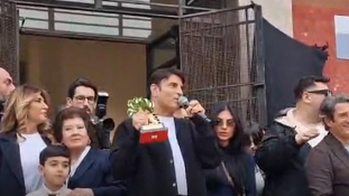 Fondazione per Domenico, Sal Da Vinci organizza partita della nazionale cantanti