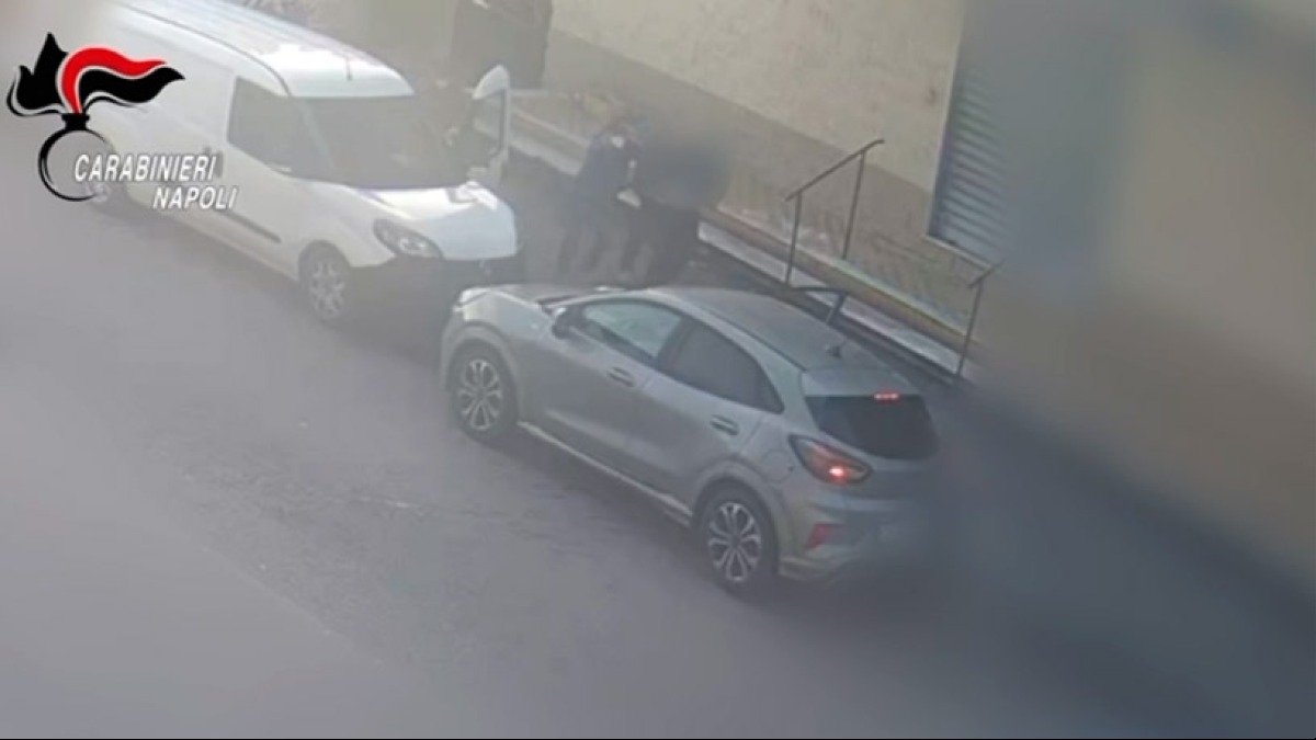 Rapina di iPhone per 2,5 milioni: preso anche l'anello mancante - 