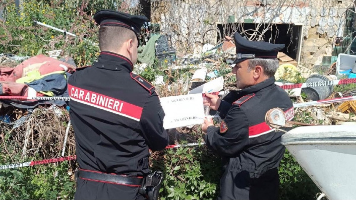 Terra dei Fuochi, aziende chiuse e sigilli a terreni - 