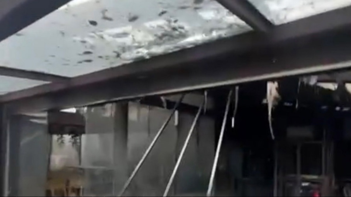 Esplodono due bombe, locali distrutti - 