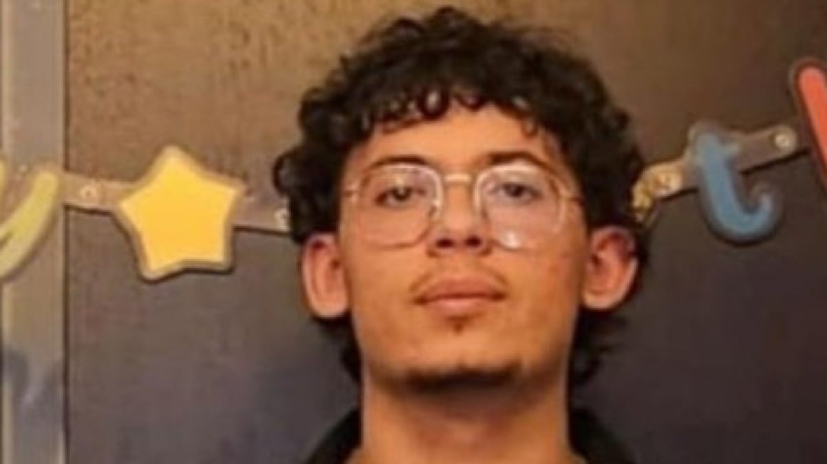 Scomparso da un mese, il corpo di Vincenzo era in una cantinola - 