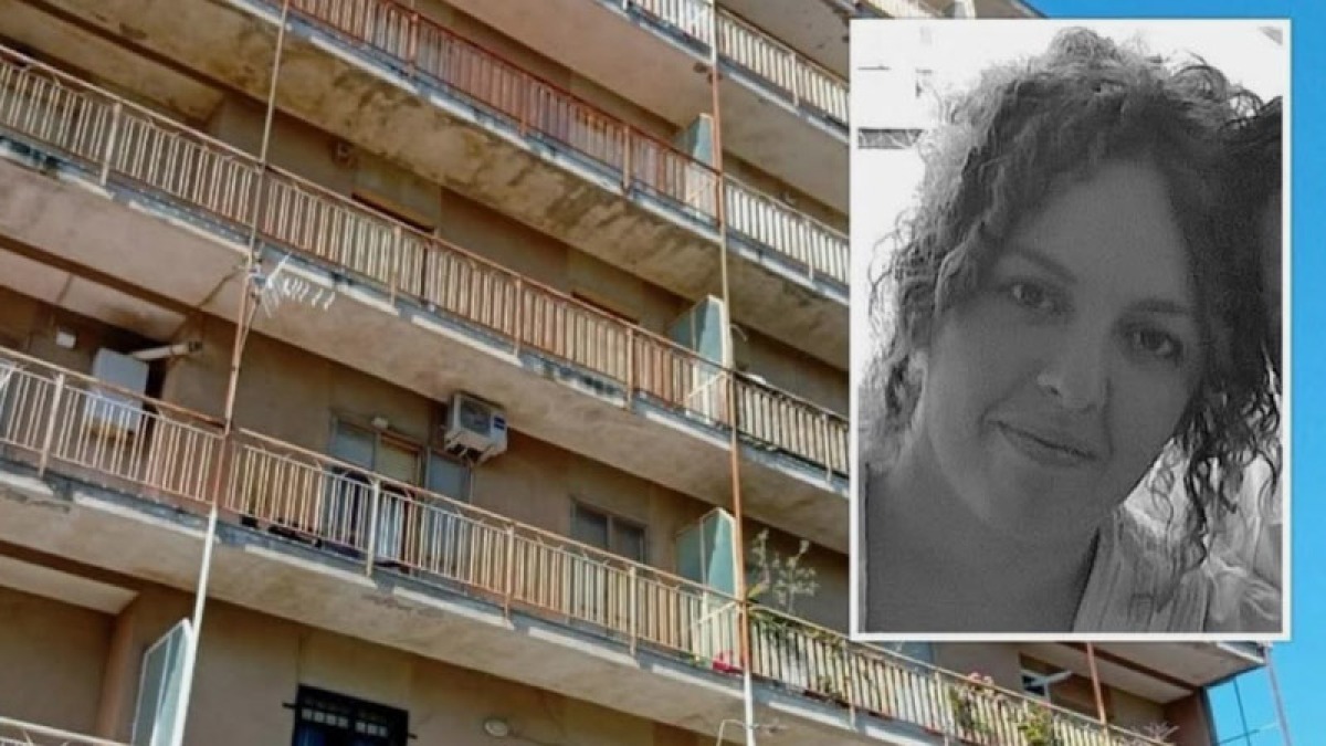 Anna nel vuoto con i tre figli, prima ha vestito bene i bambini - 