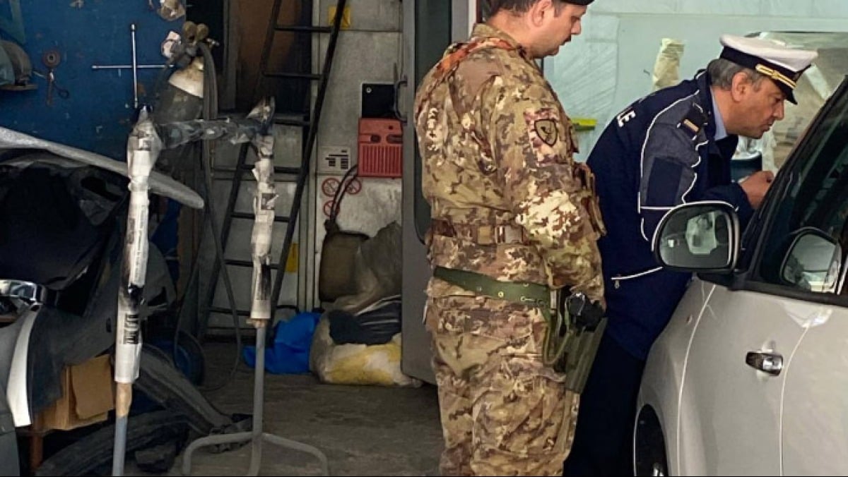 Blitz contro la Terra dei Fuochi a San Giuseppe Vesuviano - 