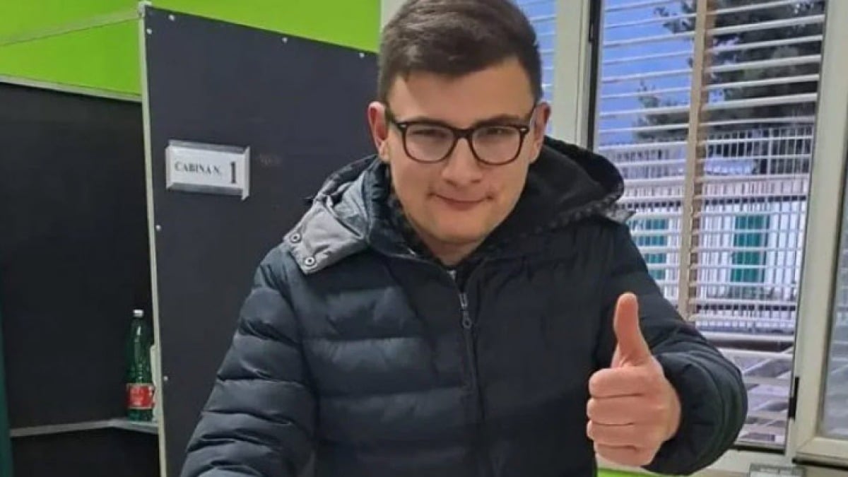 Matty il biondo entra in politica - 