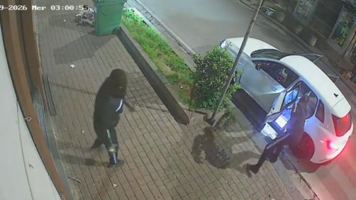 La banda dell'Audi ripulisce gioielleria - 