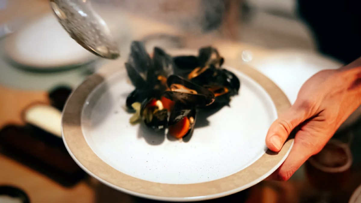 Rischio epatite, chiuso ristorante in Costiera - 