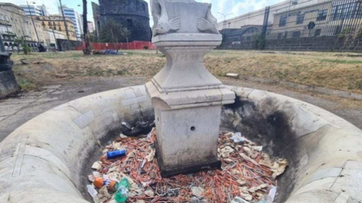 Pulizia in zona Marina, raccolte 1000 siringhe - 