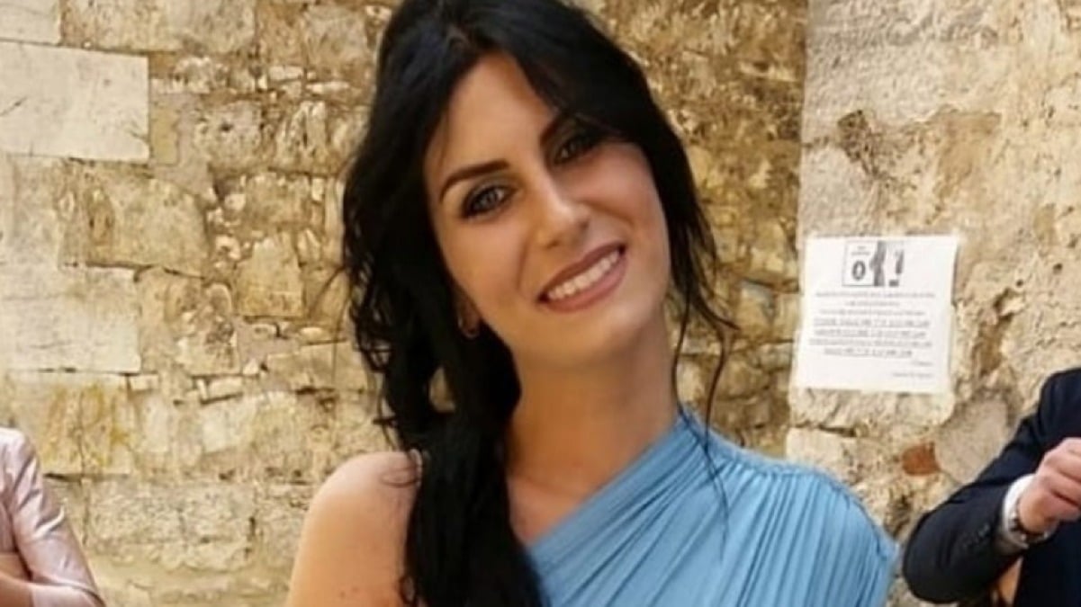 Partorisce due gemelli, muore maestra di 31 anni - 