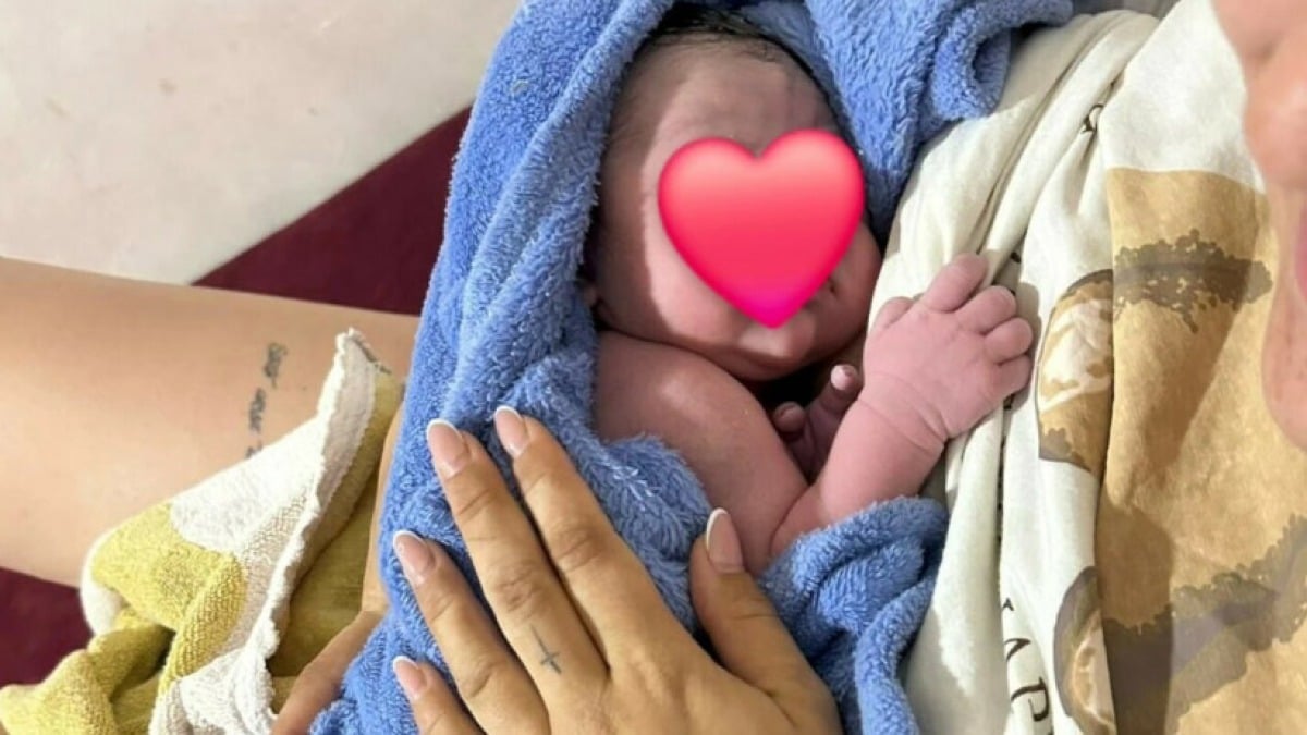 Sofia ha fretta e nasce in casa grazie alla vicina ostetrica - 