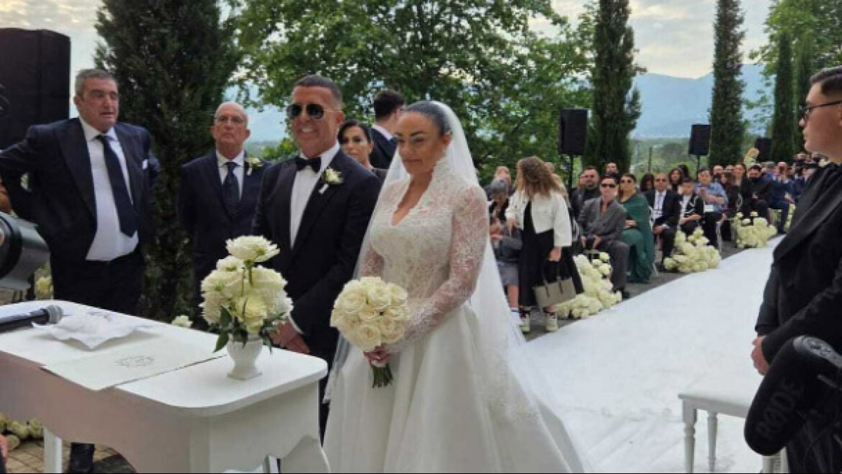 Nel Nolano il matrimonio di Franco Ricciardi - 