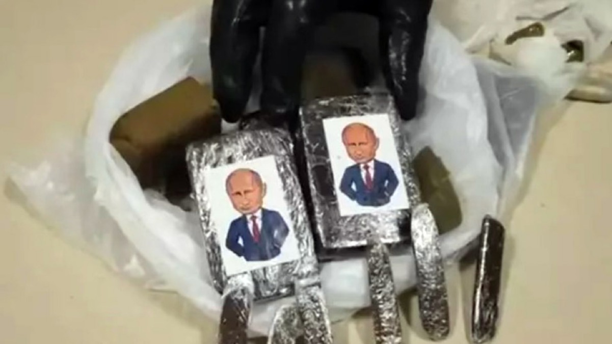 Droga "marchiata" Putin: arresti e sequestri a Napoli - 