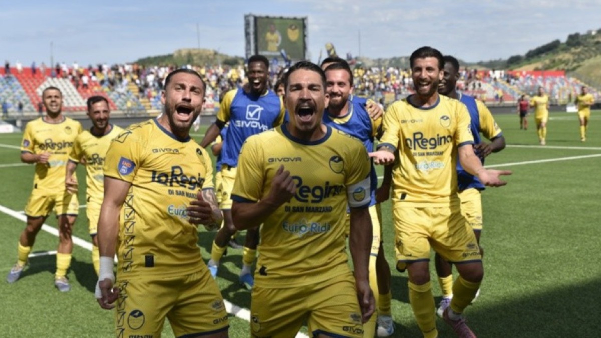 La Scafatese vince 6-0 e diventa Campione d'Italia - 