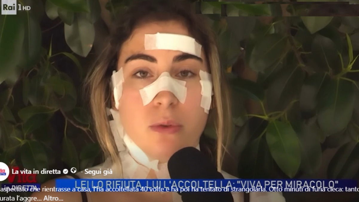 Rifiuta il suo spasimante, lui l'accoltella 40 volte - 