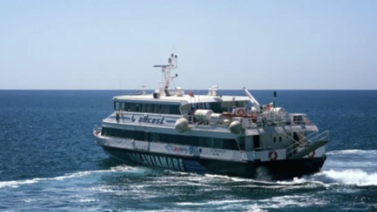 Riparte il Metro del Mare, dalla città alle località da sogno - 