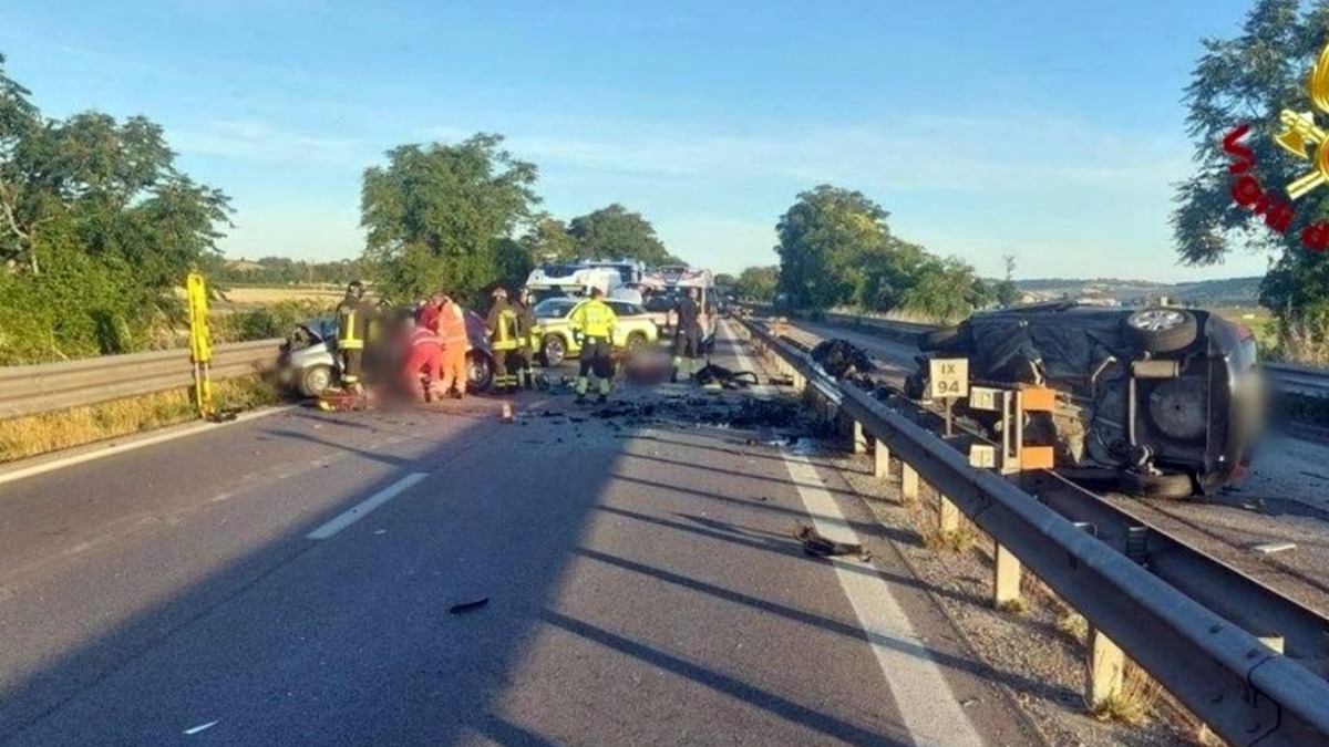 Scontro sulla Statale, ci sono due morti - 