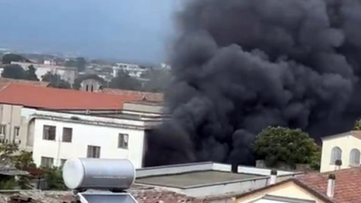 Incendio nel carcere, colpa di una sigaretta - 