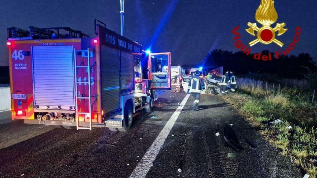Schianto tra camion e due auto, la vittima è di Castellammare - 