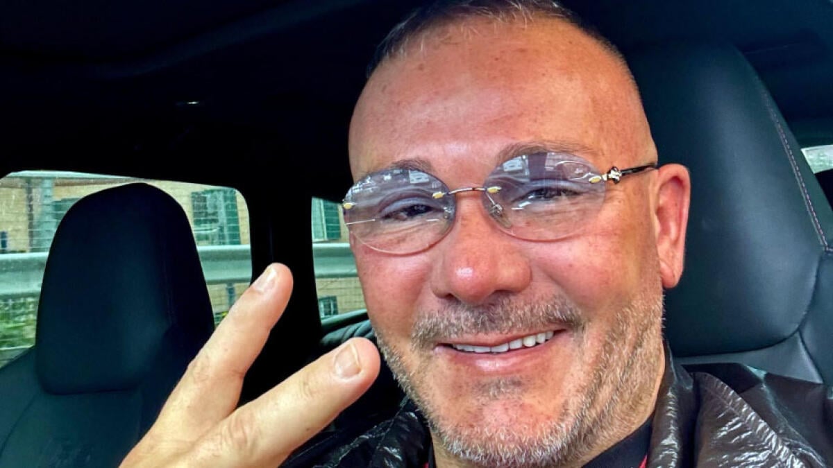 Negozio sgomberato, all'asta i telefoni di Napolitano Store - 