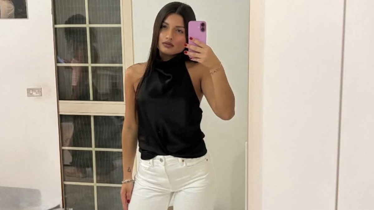 Incidente in auto con la gemella, Rosa muore a 21 anni - 