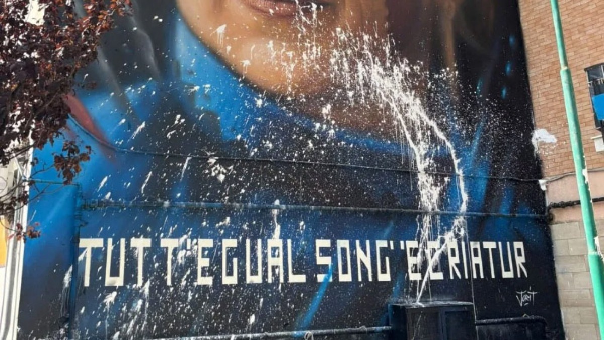 Vandalizzato il murale della Albanese - 