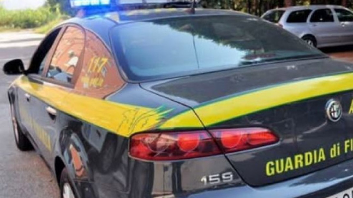 Sequestrati 1,5 milioni alla camorra: ci sono aziende casearie e ortrofrutticole - 