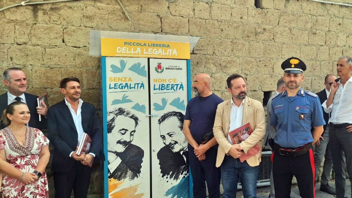 Brusciano, la Commissione parlamentare d’inchiesta visita la città - 