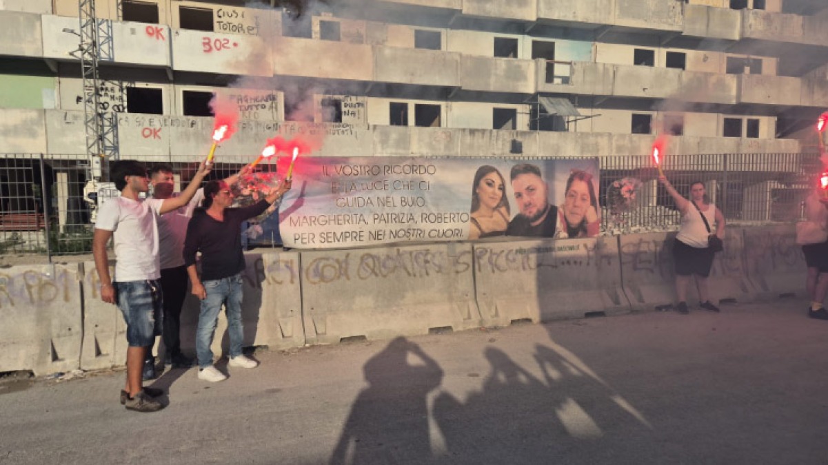 Due anni dalla tragedia delle Vele, celebrazione sul luogo - 