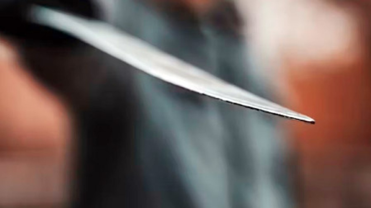 Spedizione punitiva con il machete nella movida di Pomigliano - 