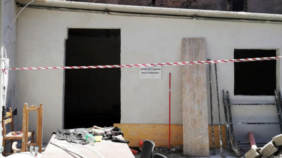 Sequestrati 12 immobili abusivi sul mare - 