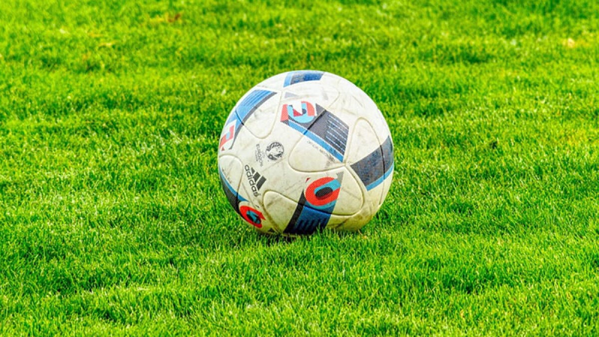 Maxi-rissa e arbitro schiaffeggiato al torneo di calcio - 