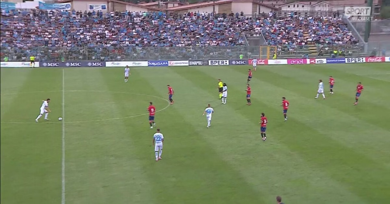 Volano schiaffi tra tifosi durante l'amichevole del Napoli - 