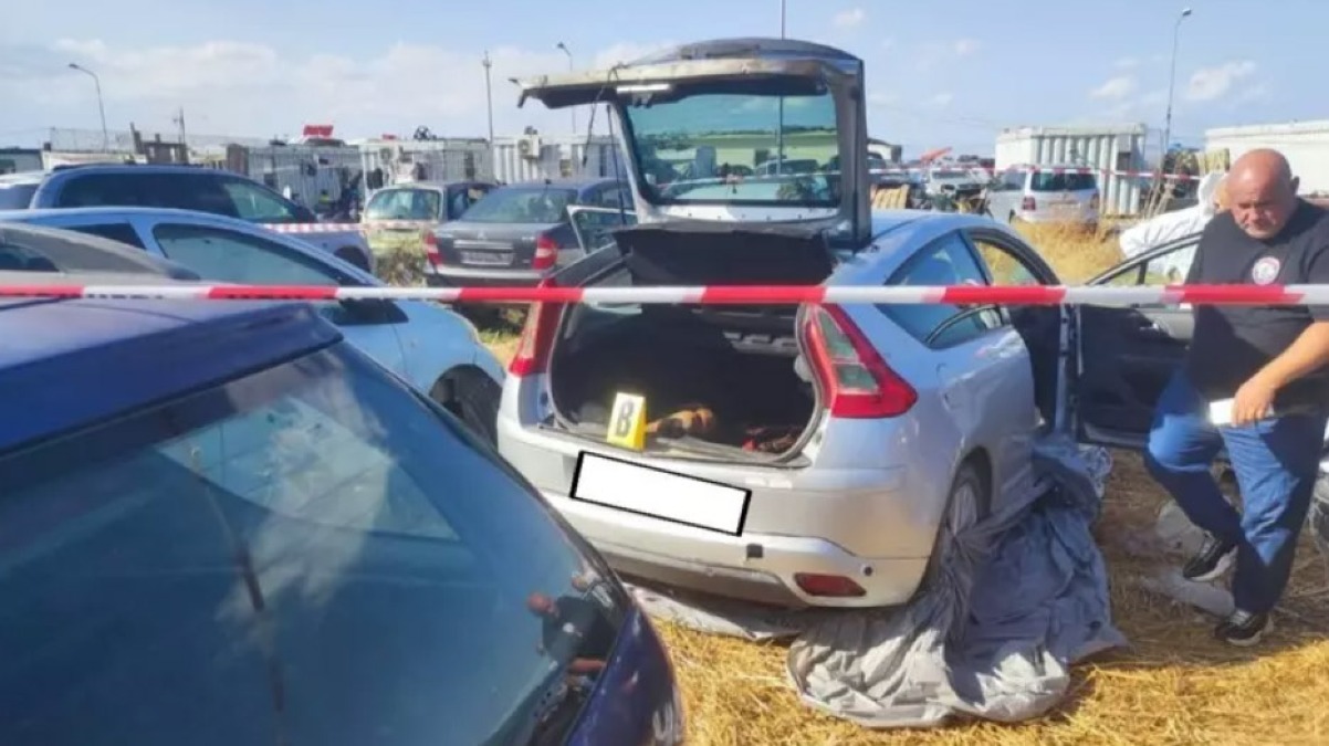 Scomparso 20 giorni fa, il corpo ritrovato in un bagagliaio - 