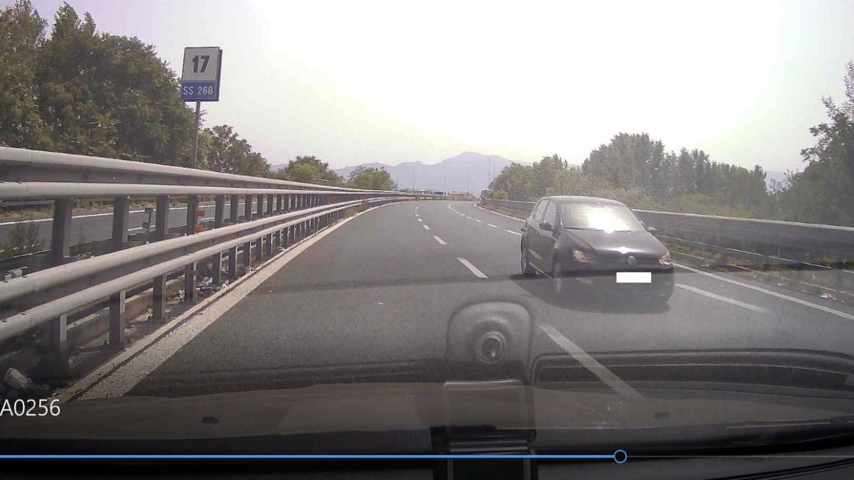 Auto contromano sulla Statale 268 a Palma Campania: «Vivo per miracolo» - 
